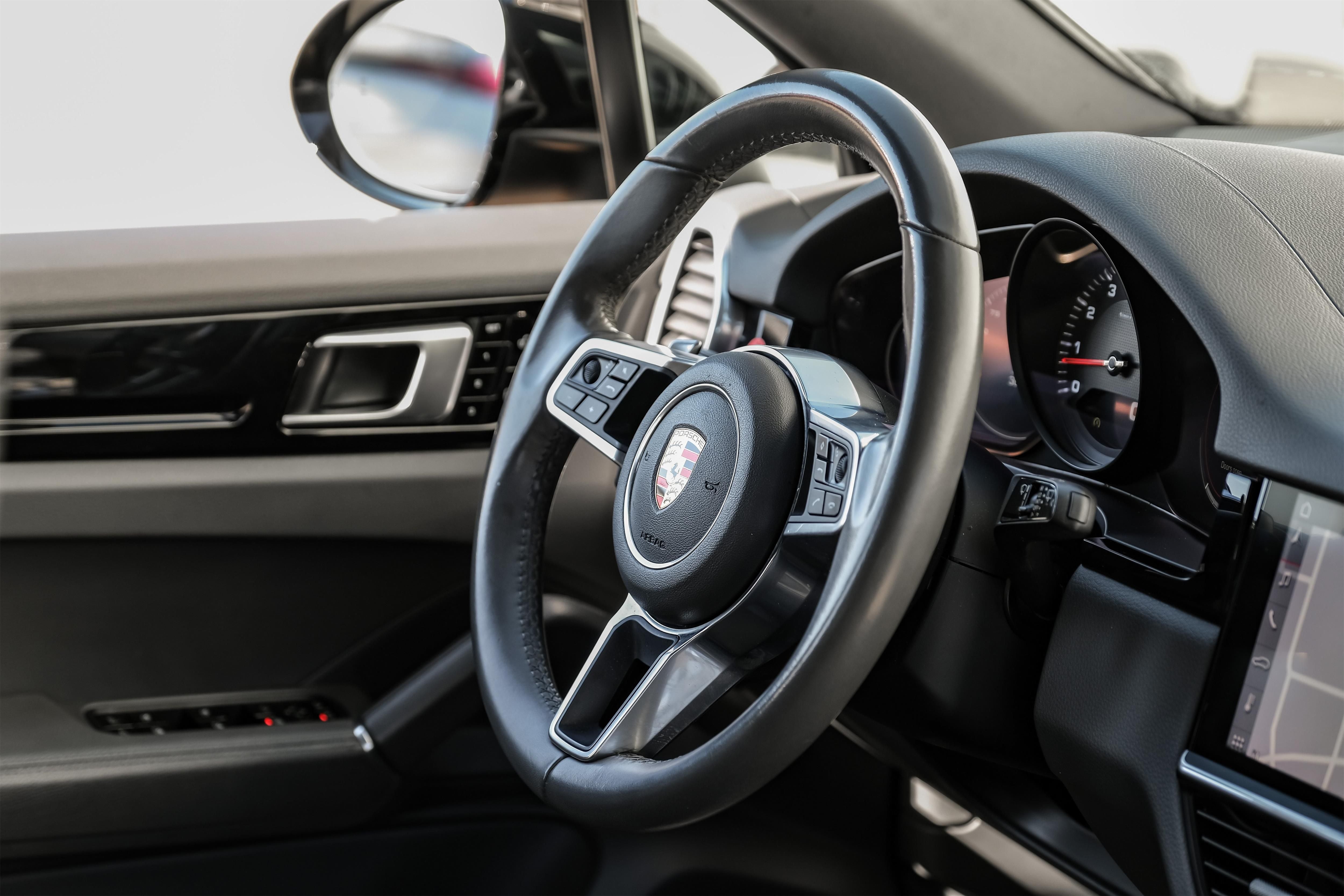 2019 Porsche Cayenne Base