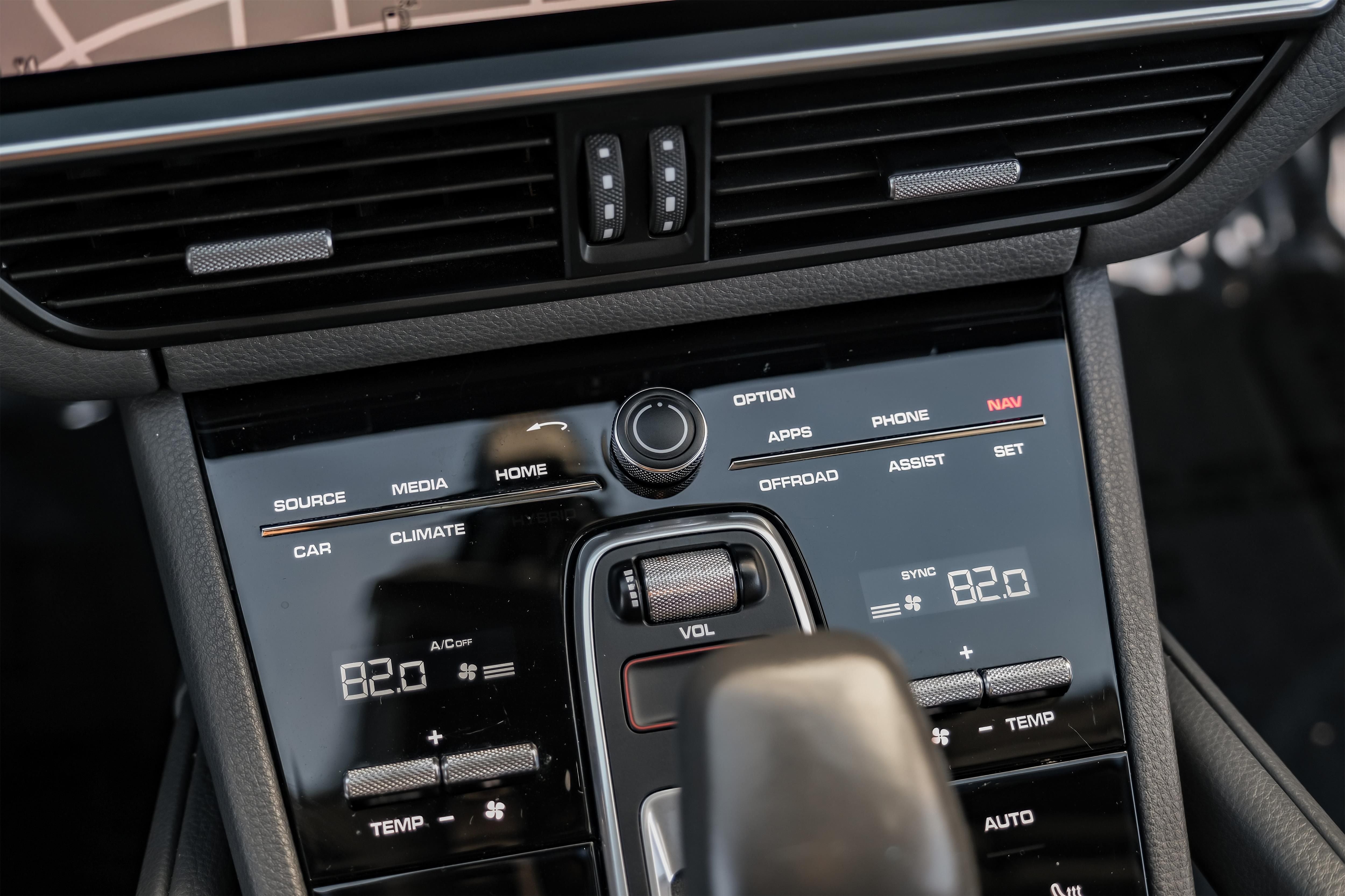 2019 Porsche Cayenne Base