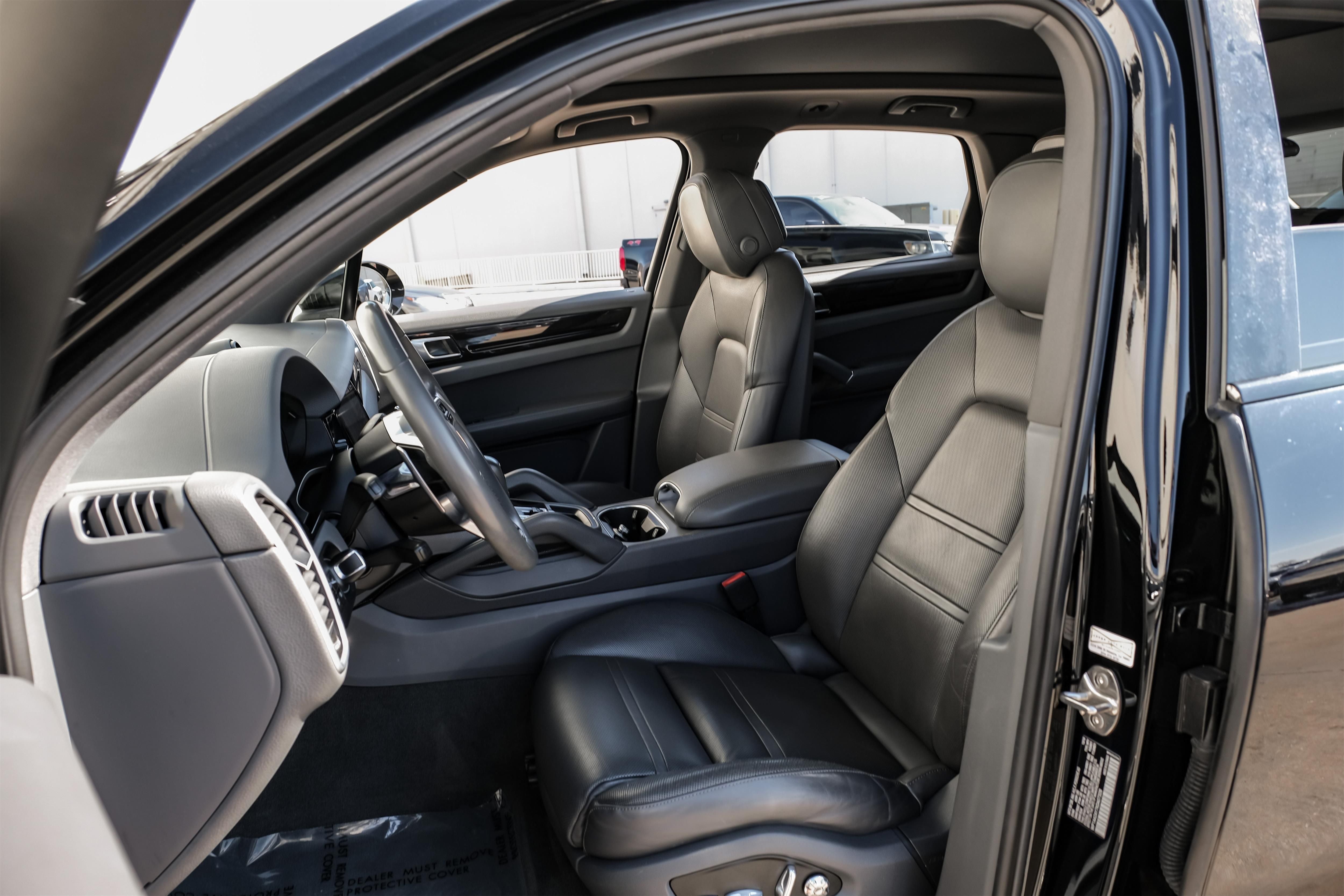 2019 Porsche Cayenne Base