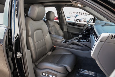 2019 Porsche Cayenne Base