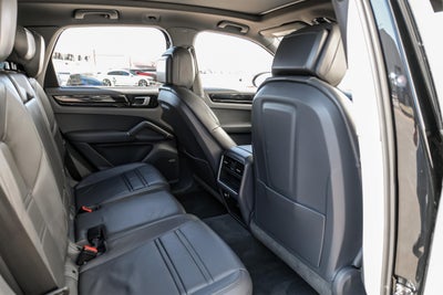 2019 Porsche Cayenne Base