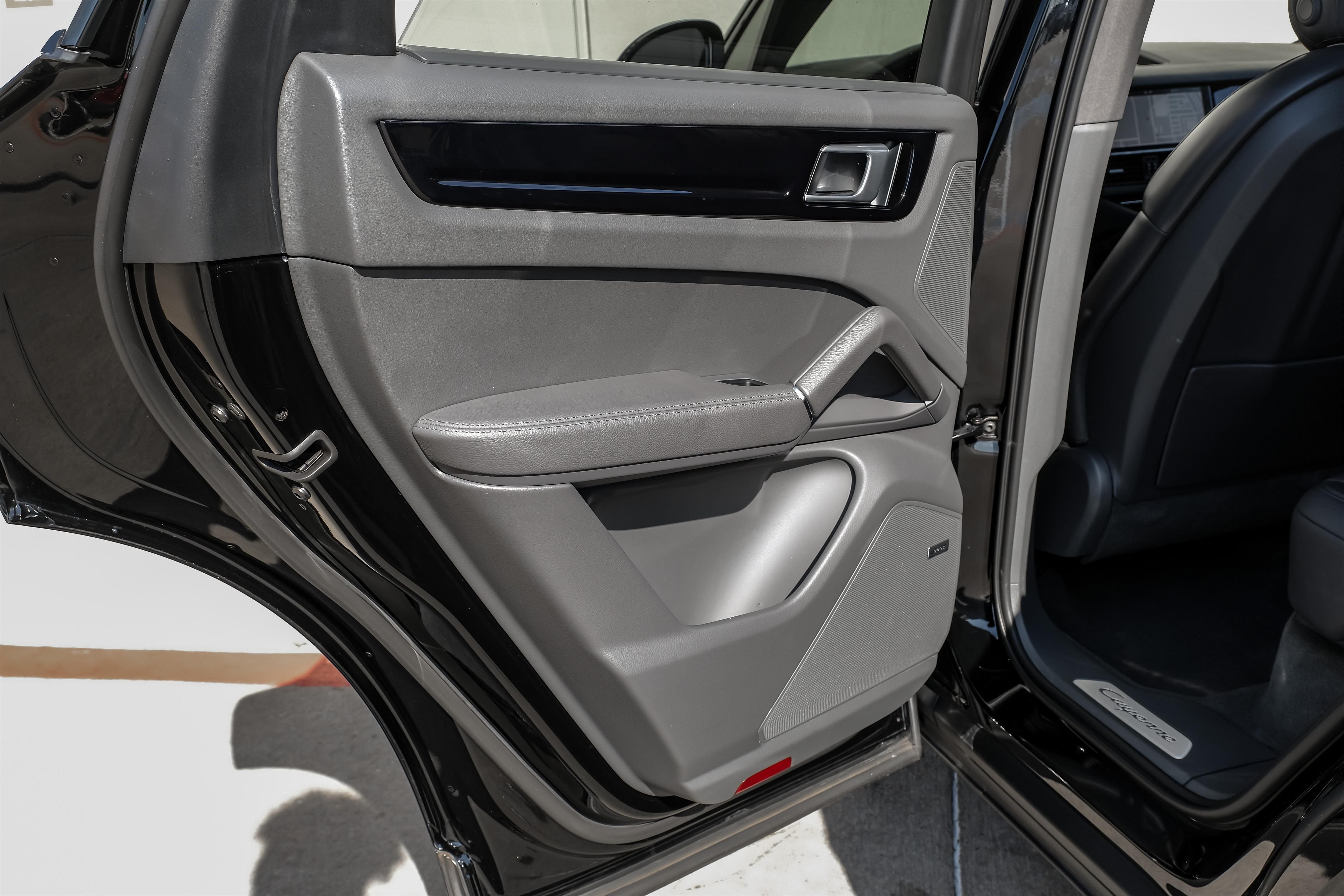 2019 Porsche Cayenne Base