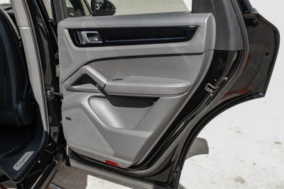2019 Porsche Cayenne Base