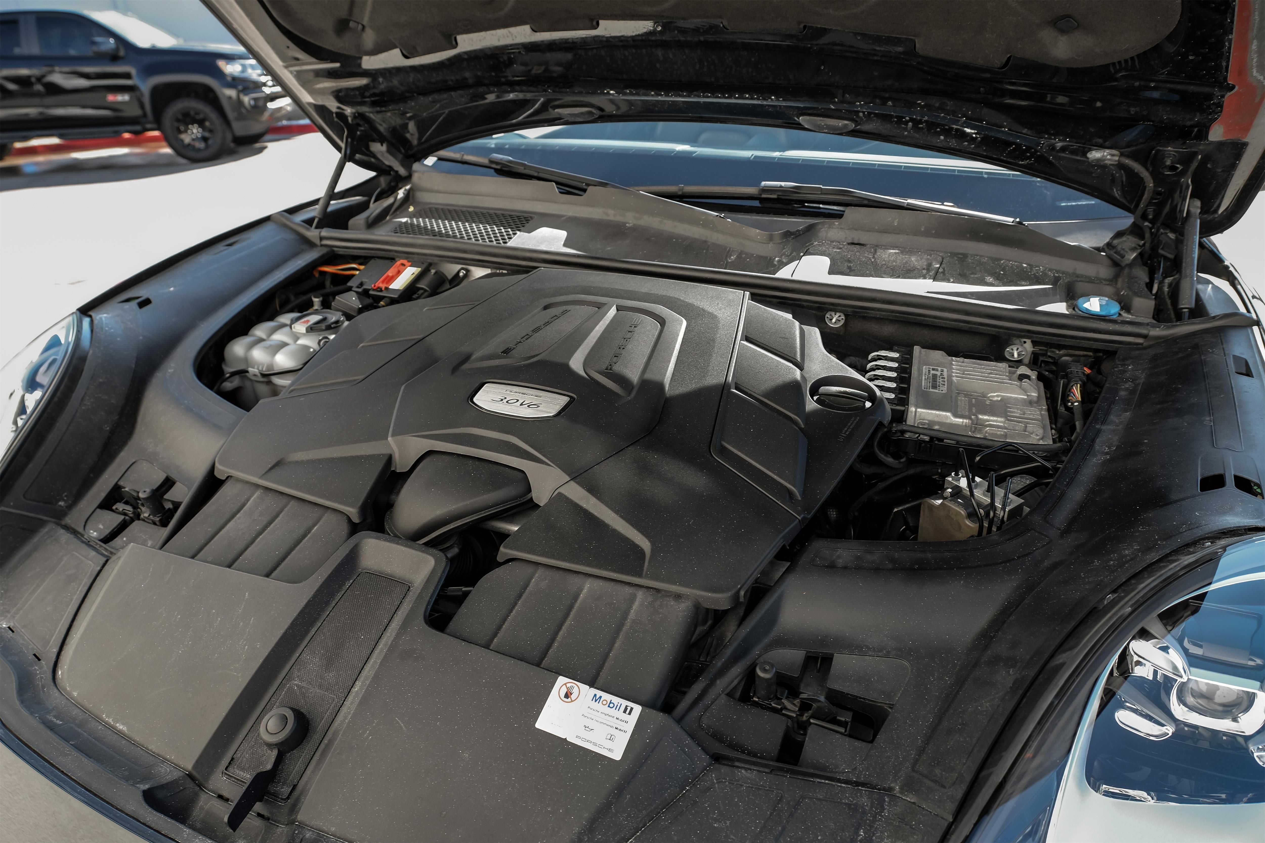2019 Porsche Cayenne Base