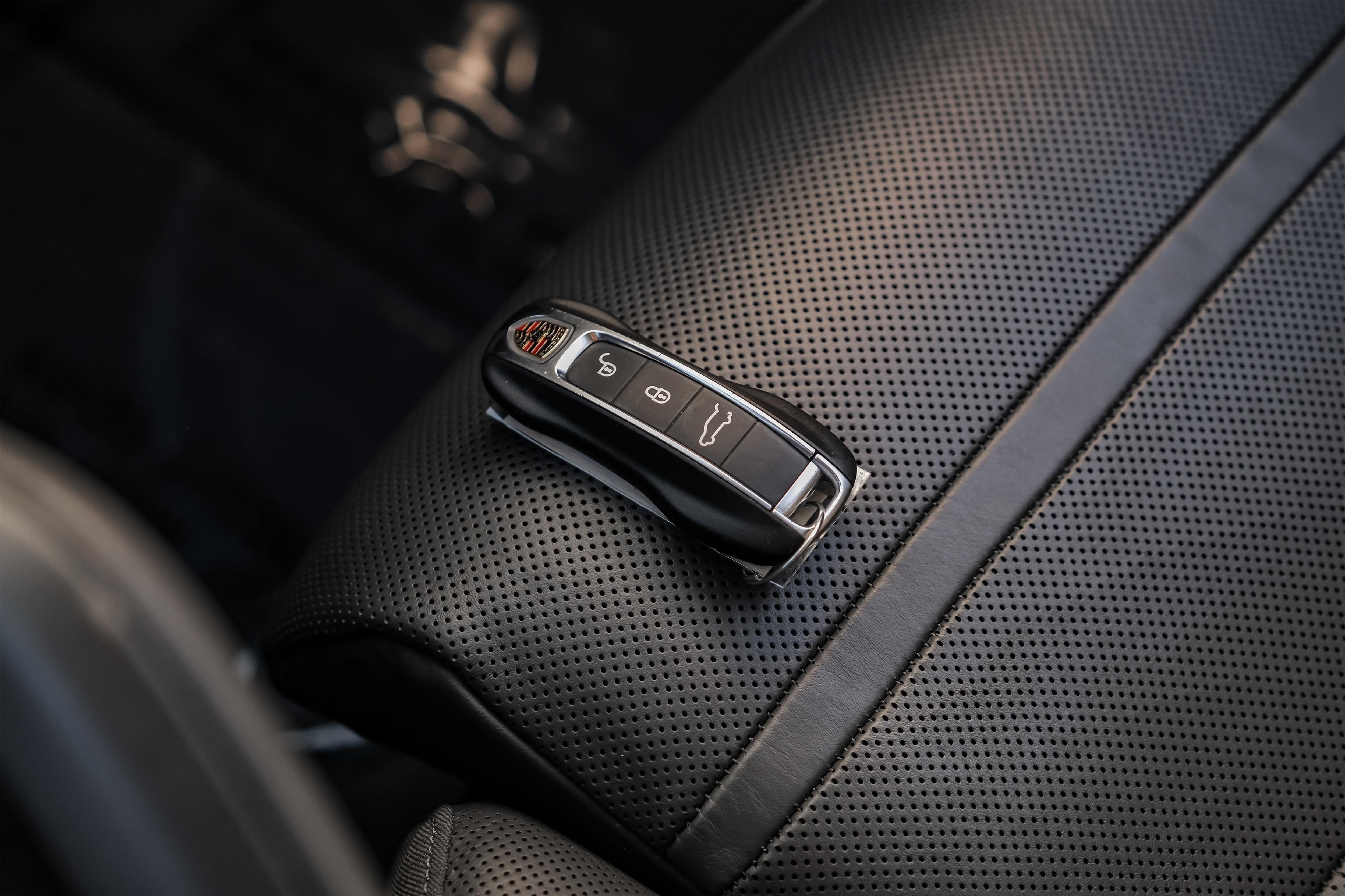 2019 Porsche Cayenne Base
