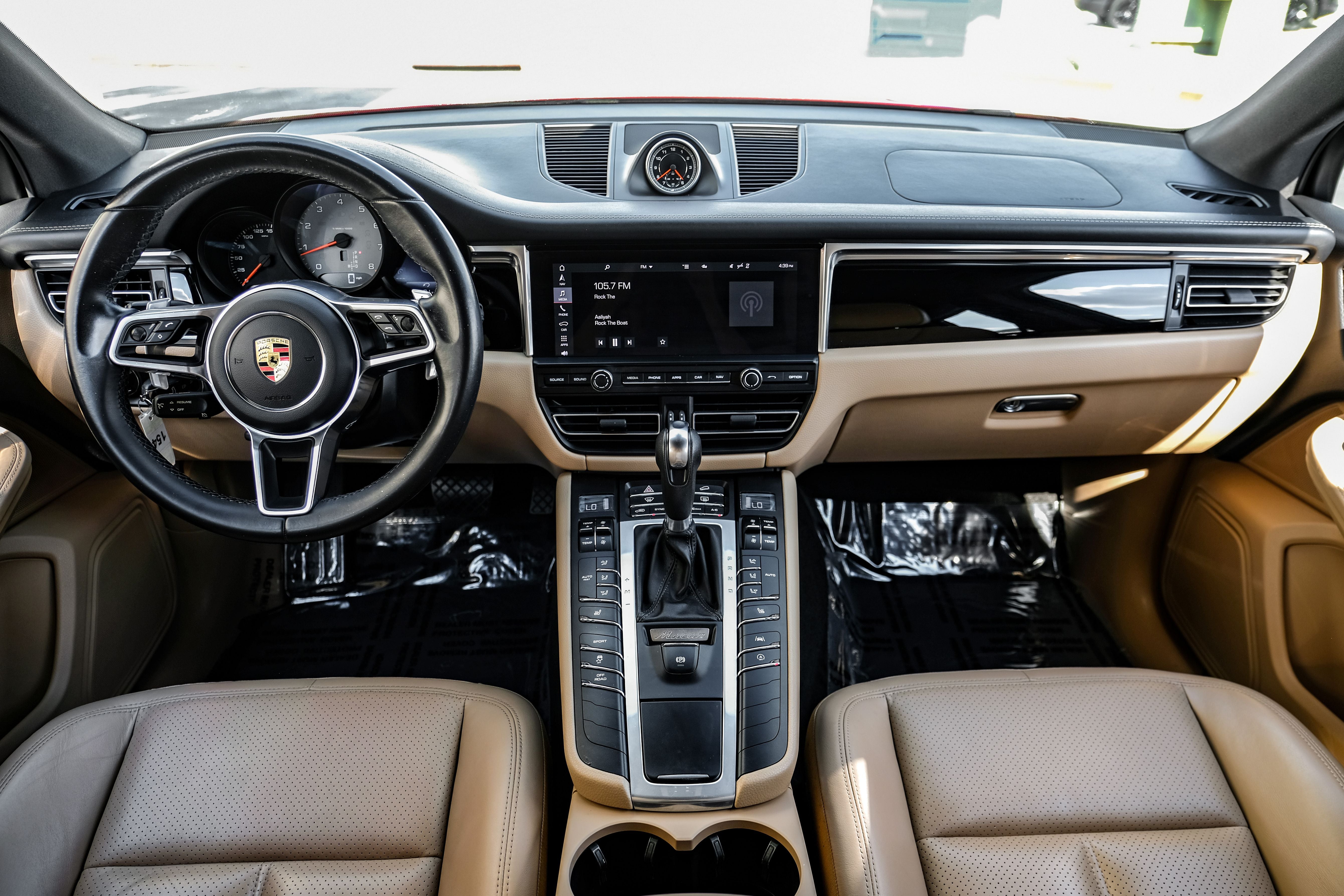2021 Porsche Macan S
