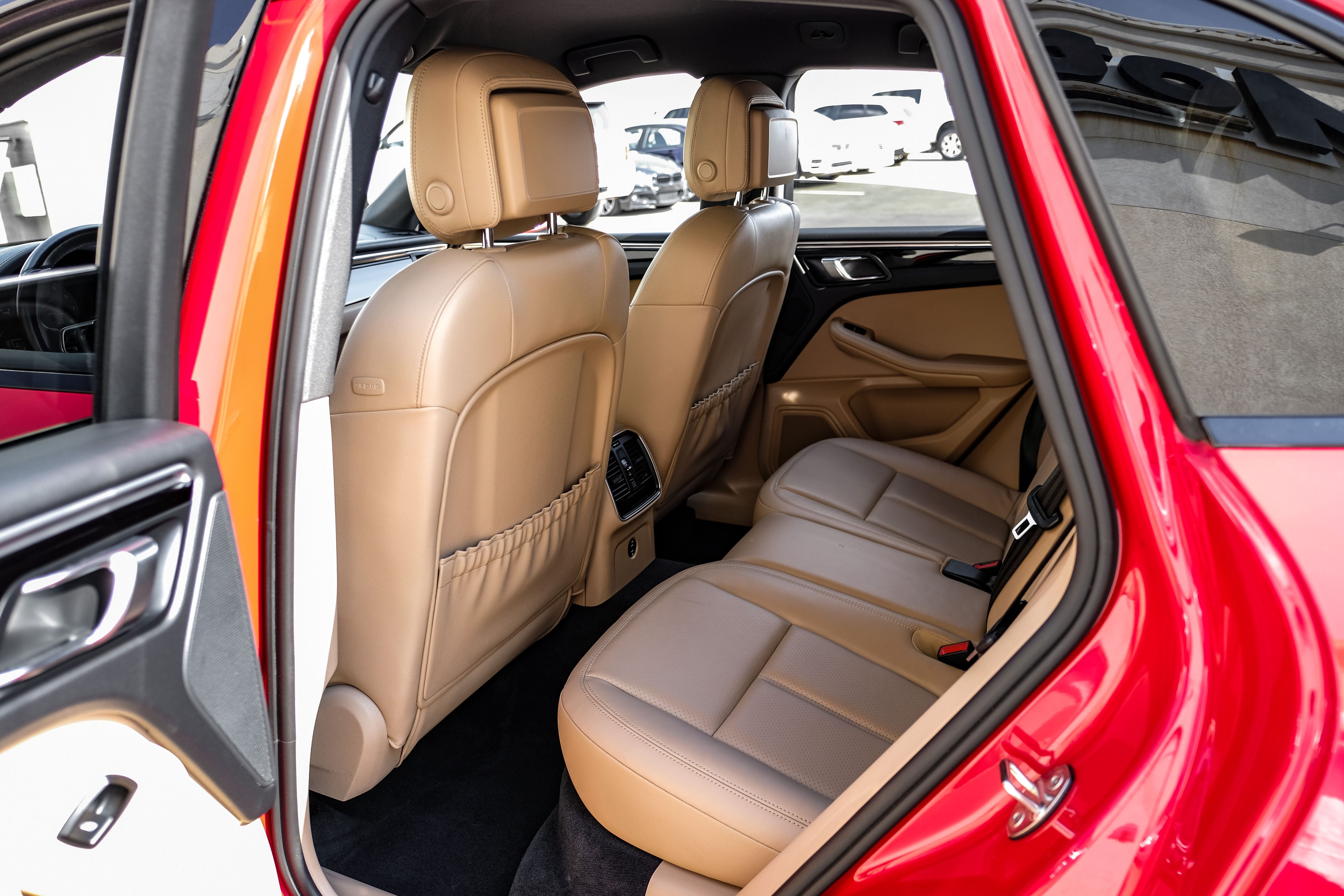 2021 Porsche Macan S
