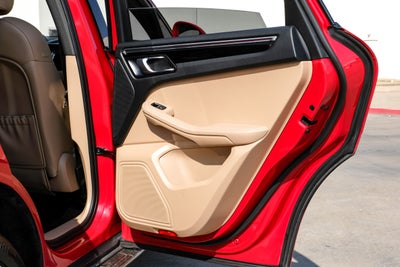 2021 Porsche Macan S