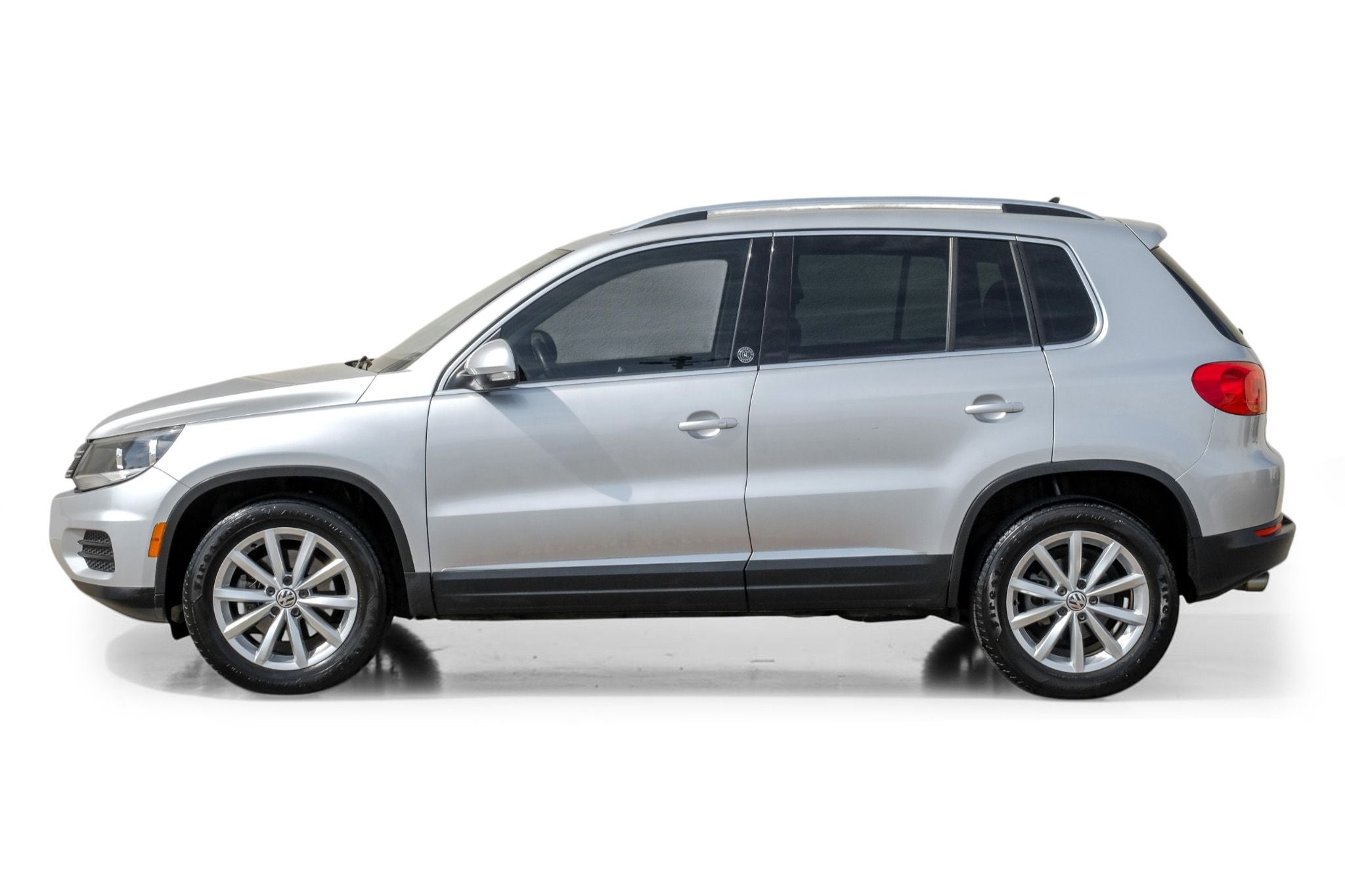 2017 Volkswagen Tiguan 2.0T Wolfsburg Edition