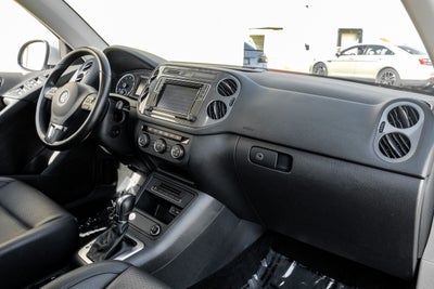 2017 Volkswagen Tiguan 2.0T Wolfsburg Edition