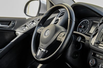 2017 Volkswagen Tiguan 2.0T Wolfsburg Edition