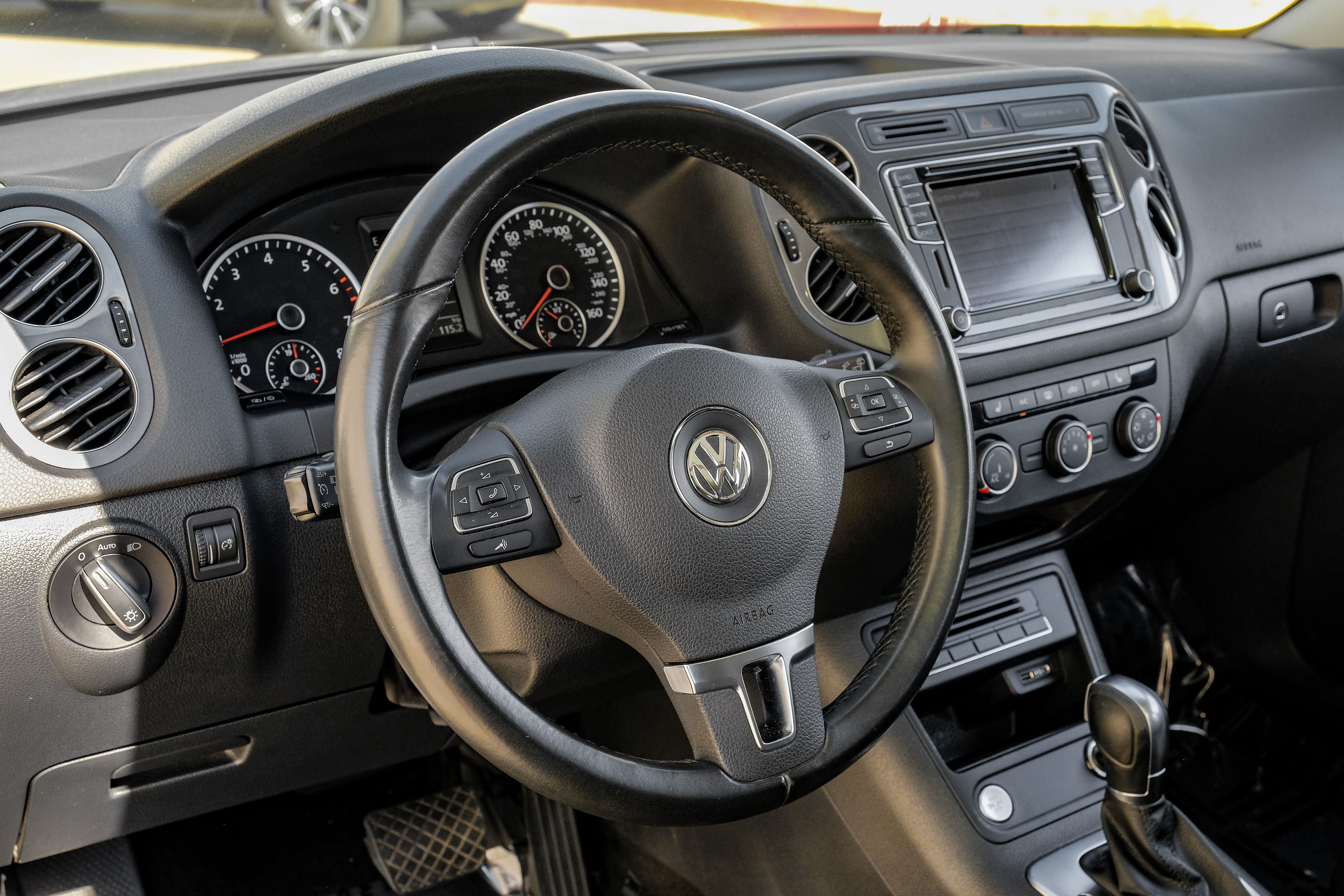 2017 Volkswagen Tiguan 2.0T Wolfsburg Edition