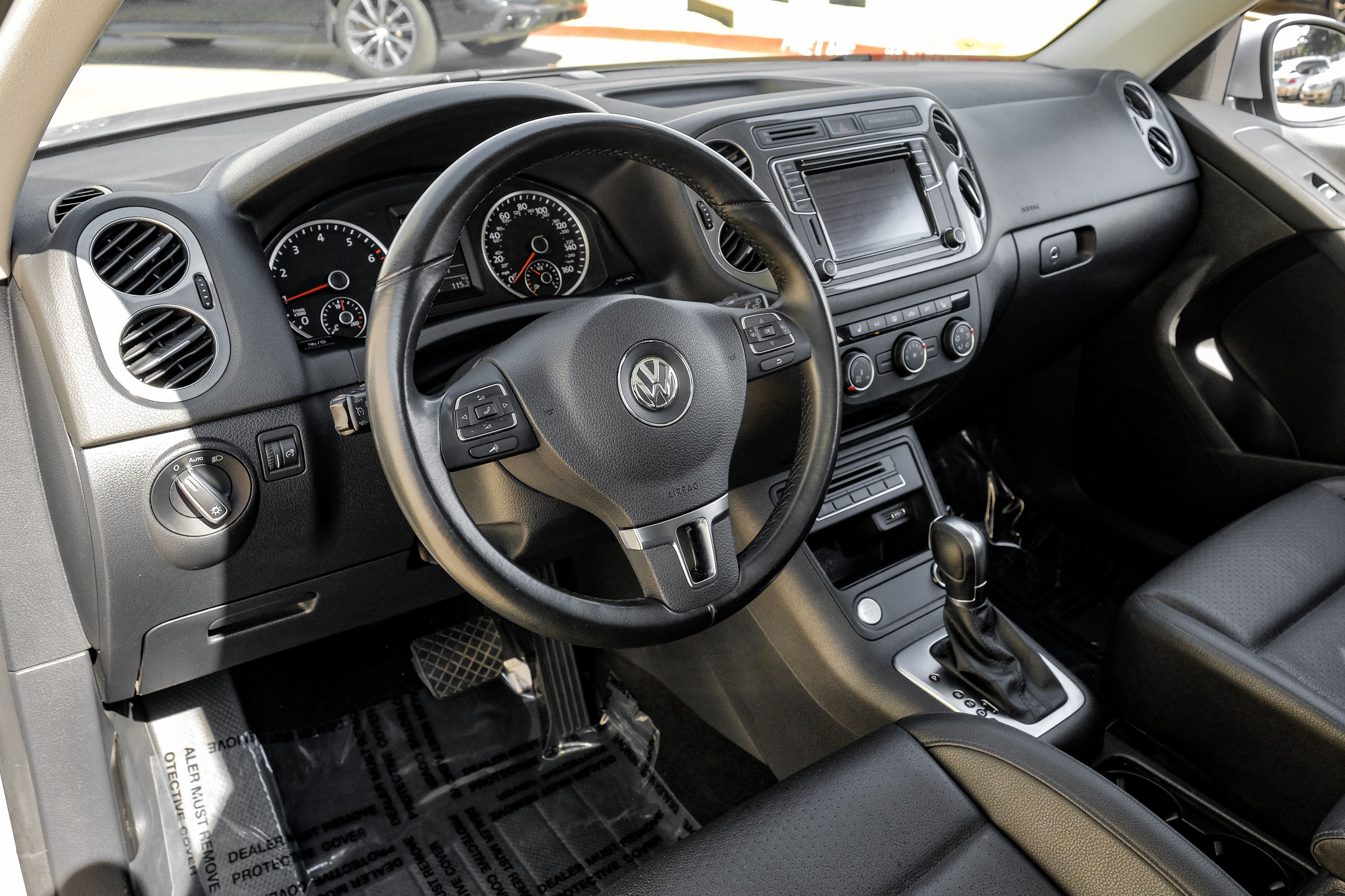 2017 Volkswagen Tiguan 2.0T Wolfsburg Edition
