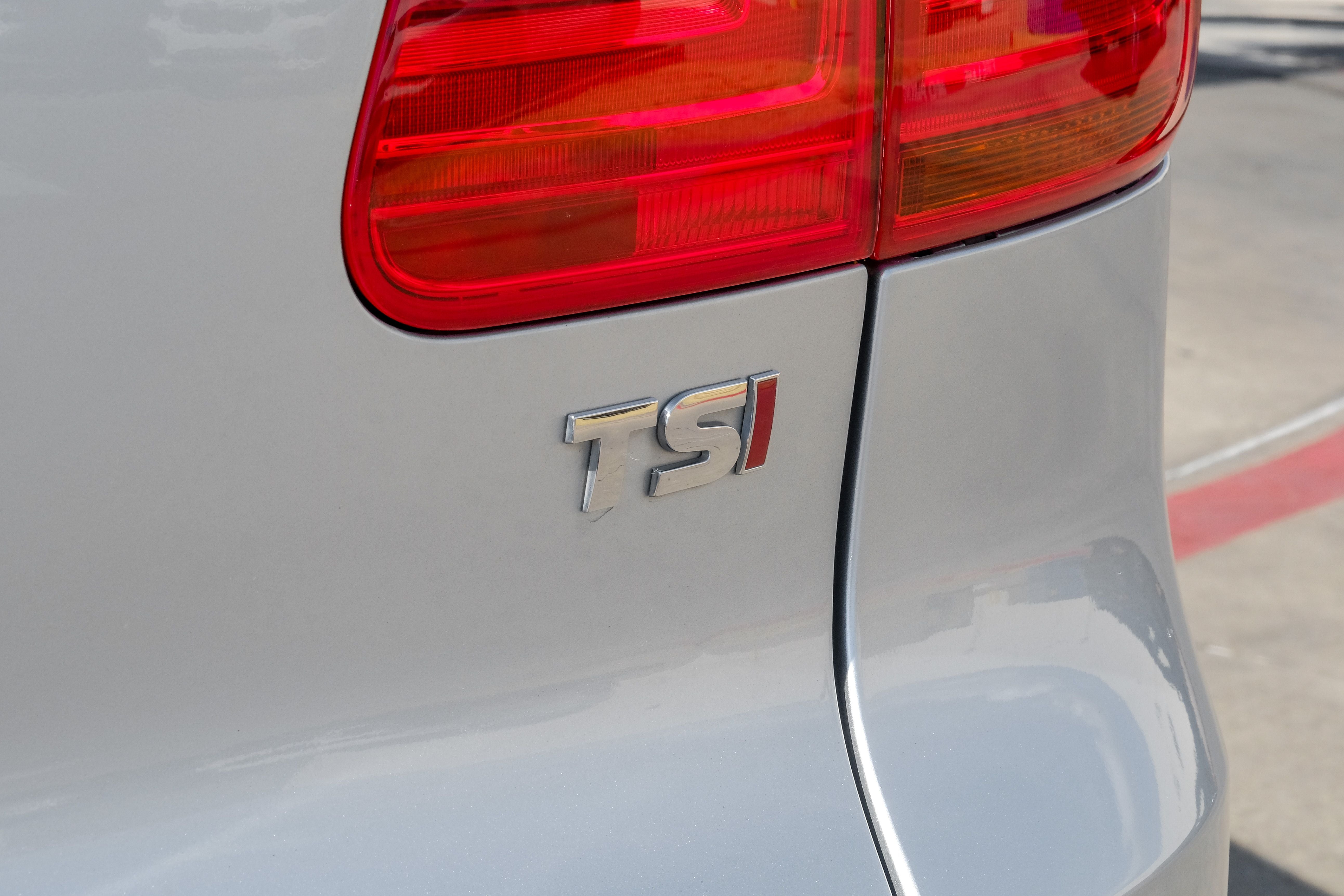 2017 Volkswagen Tiguan 2.0T Wolfsburg Edition