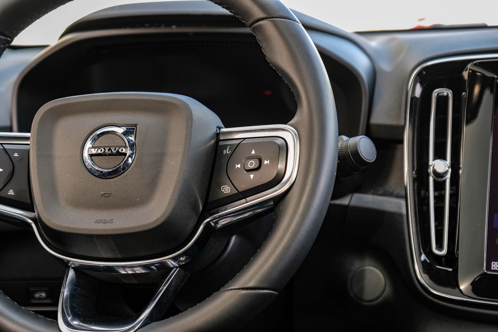2023 Volvo C40 Recharge Pure Electric Twin Plus