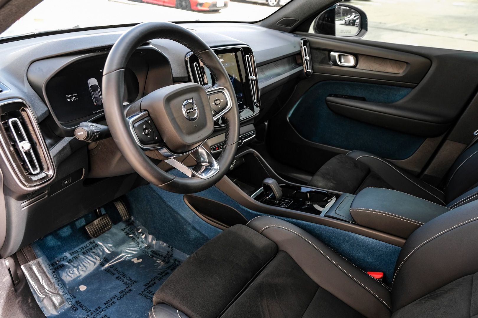 2023 Volvo C40 Recharge Pure Electric Twin Plus
