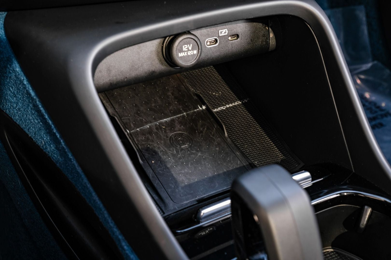 2023 Volvo C40 Recharge Pure Electric Twin Plus
