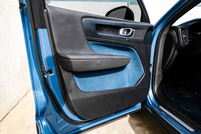 2023 Volvo C40 Recharge Pure Electric Twin Plus