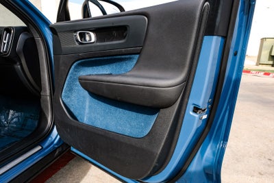 2023 Volvo C40 Recharge Pure Electric Twin Plus