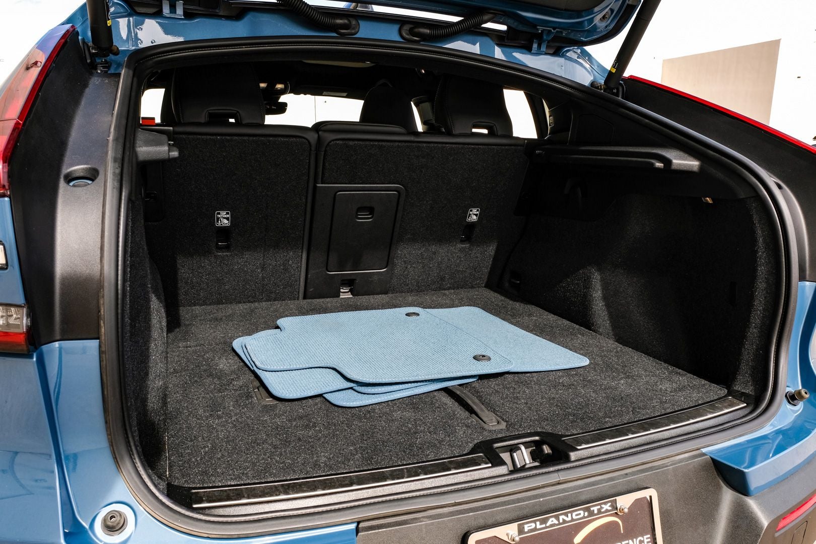 2023 Volvo C40 Recharge Pure Electric Twin Plus