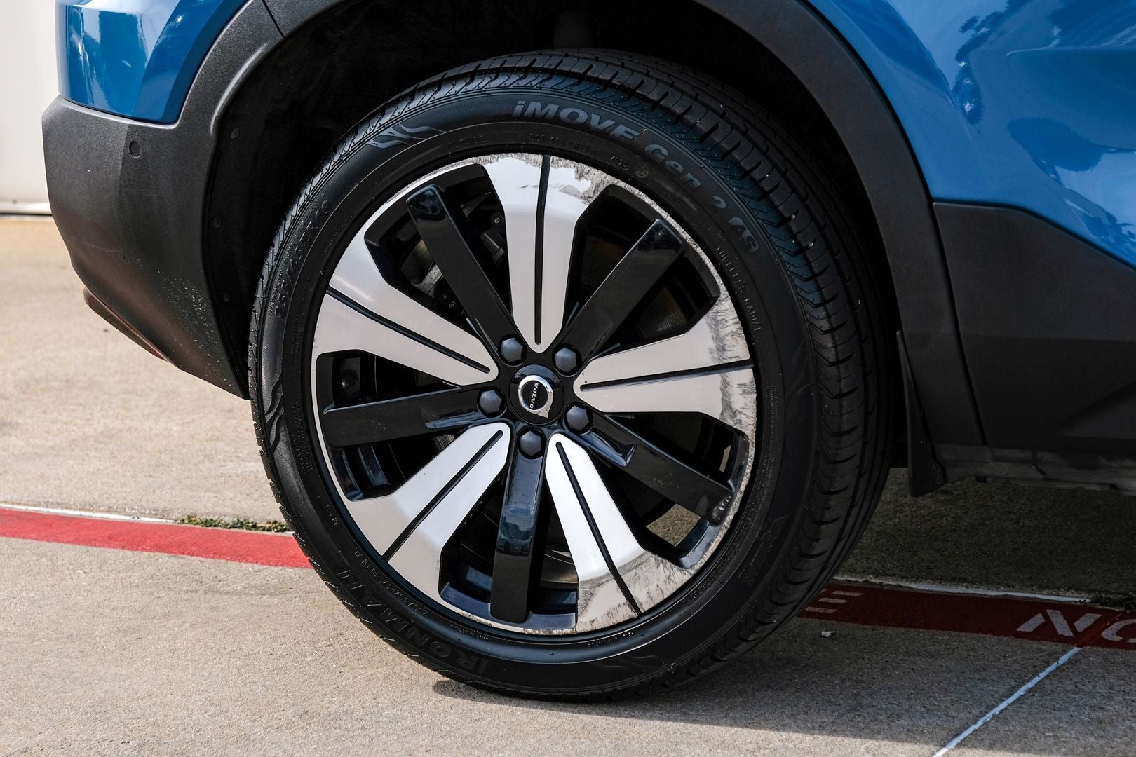 2023 Volvo C40 Recharge Pure Electric Twin Plus