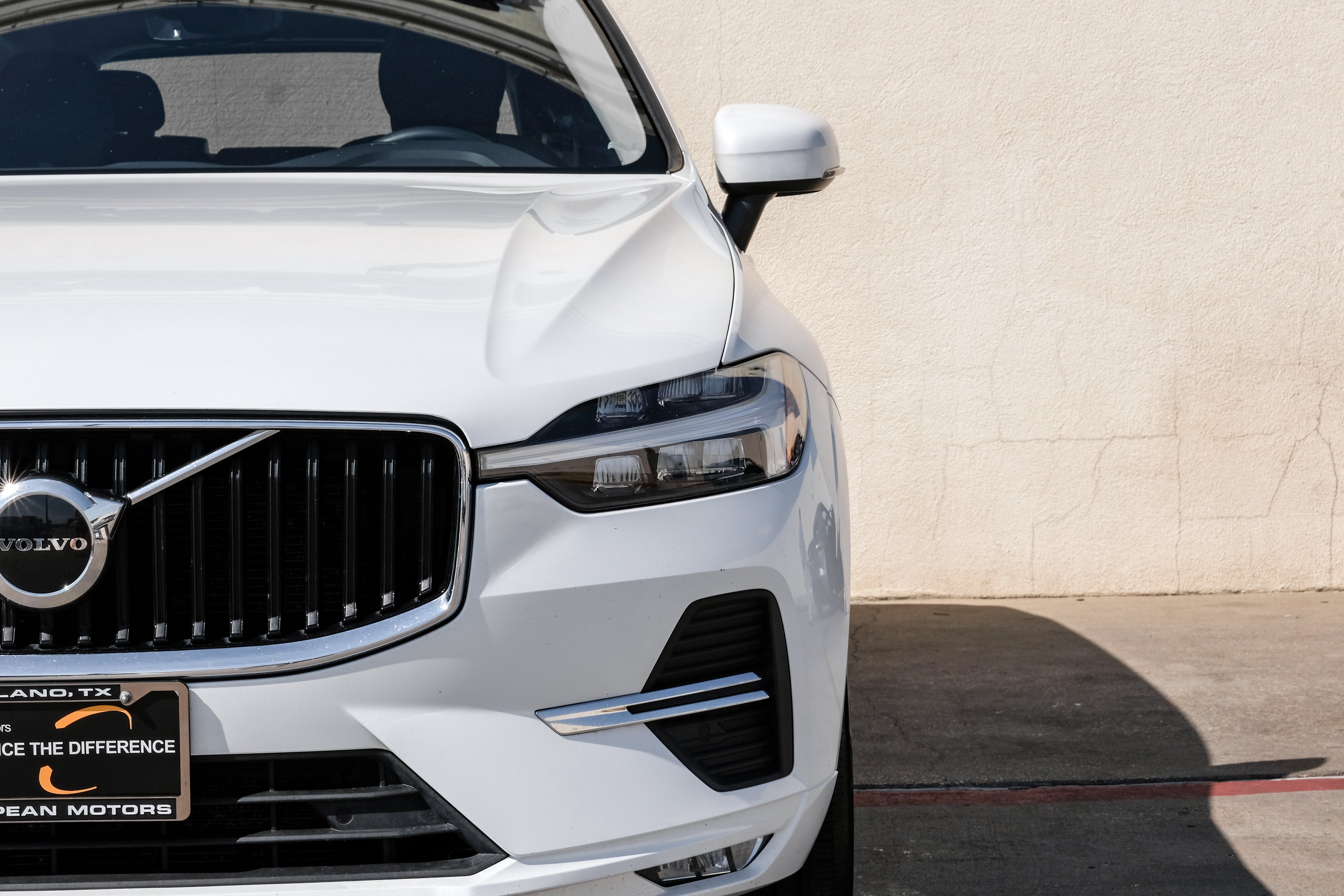 2022 Volvo XC60 B5 Momentum