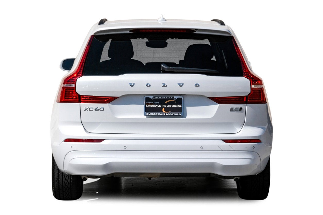2022 Volvo XC60 B5 Momentum